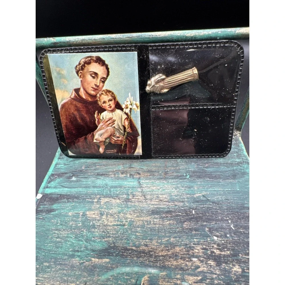 Vintage HTF Pocket Folder St Joseph And Child of Jesus Prayer Medal